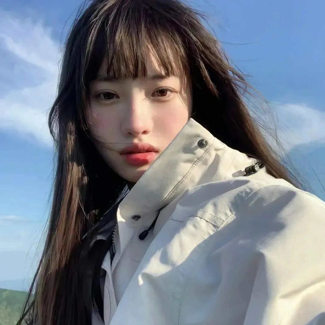 外层空间少年封面